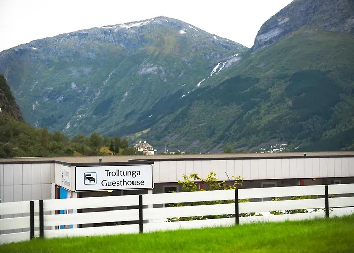 Trolltunga * Tyssedal